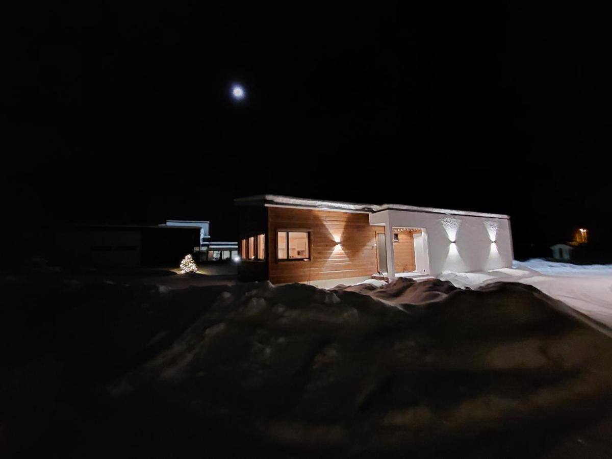 Arctic River Chalet Рованиеми Экстерьер фото